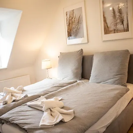 Wohnung Fuer 4 Gaeste In Laatzen Messe- Und Citynah Hannover Exterior photo