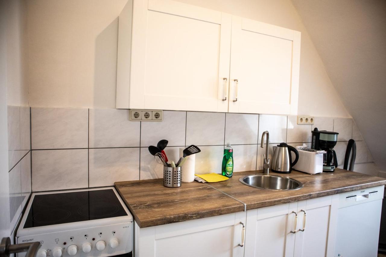 Fuer 4 Gaeste In Laatzen Messe- Und Citynah Appartement Hannover